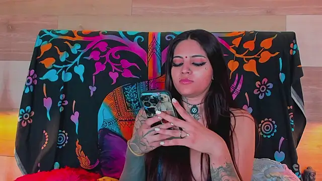 Cori Paige online show from October 24, 2025, 1:48 am