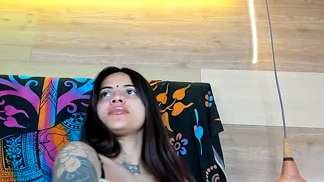 Cori Paige online show from October 29, 2025, 4:11 am