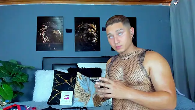 Snapshot of francesco_evan chatting on September 10, 2025, 9:14 pm francesco evan online show from September 10, 2025, 9:14 pm