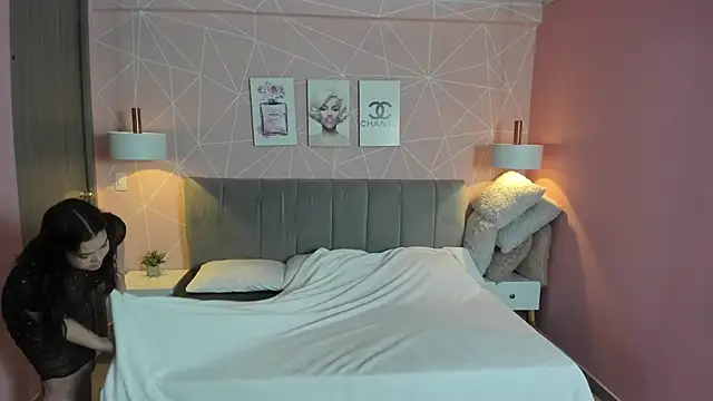 zara  sweet online show from November 13, 2025, 12:31 pm