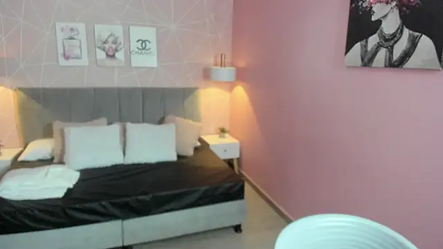 zara  sweet online show from April 10, 2026, 3:19 pm