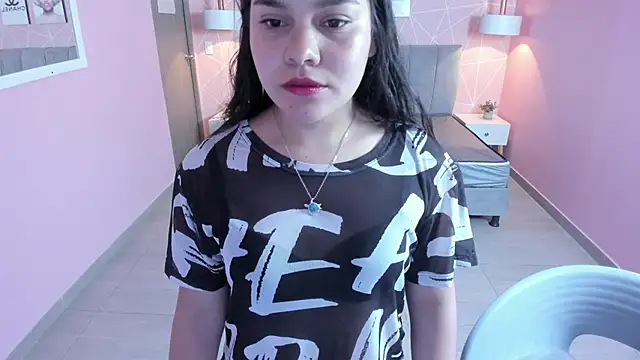 zara  sweet online show from February 14, 2025, 12:36 pm