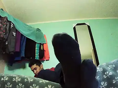 andrescaraballo online show from November 6, 2025, 3:10 am