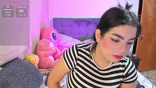 Kylie2211 online show from March 5, 2026, 2:08 am