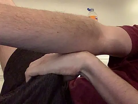 Hebrewhammers42 online show from December 24, 2024, 7:22 pm