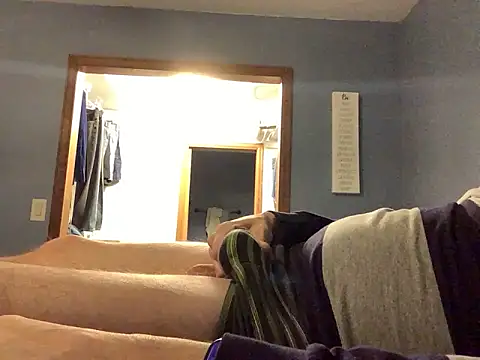 Hebrewhammers42 online show from January 24, 2025, 4:05 am