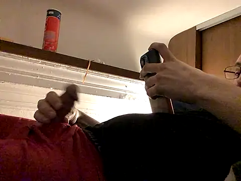 Hebrewhammers42 online show from December 7, 2024, 1:19 am