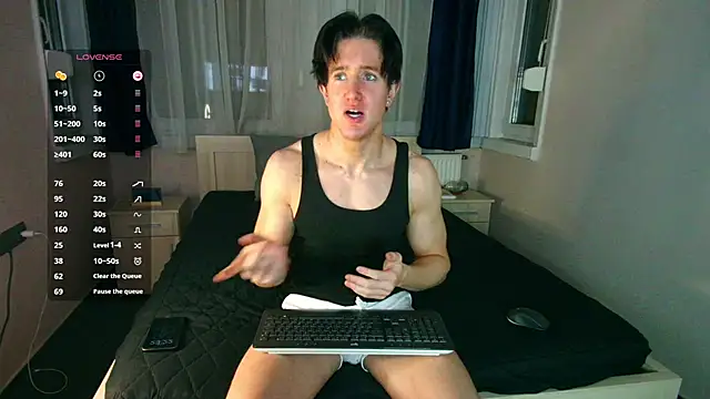 ChristianLevine  online show from April 10, 2026, 9:22 pm