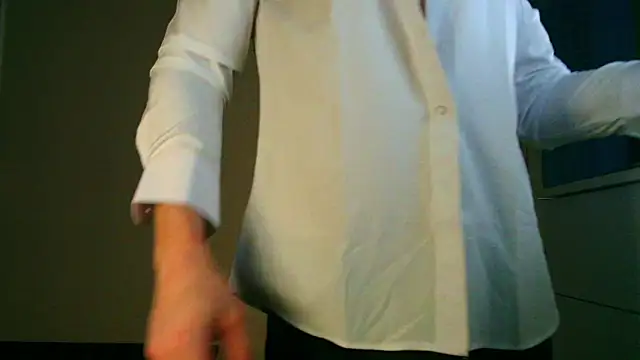 Snapshot of ChristianLevine_ chatting on July 15, 2026, 7:43 pm ChristianLevine online show from July 15, 2026, 7:43 pm