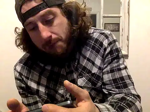 Snapshot of sirchubster chatting on February 9, 2026, 3:37 am sirchubster online show from February 9, 2026, 3:37 am