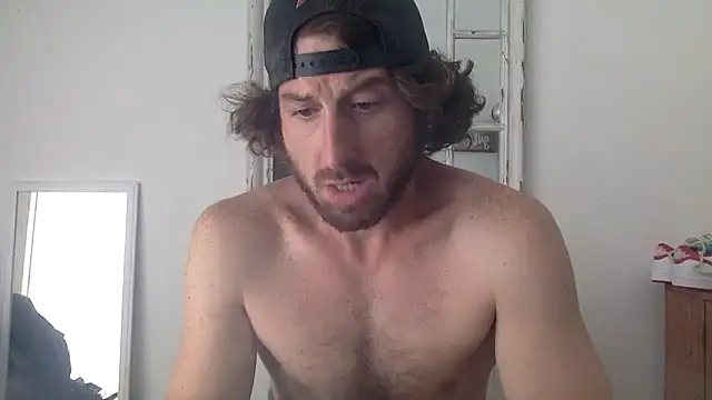 Snapshot of sirchubster chatting on October 8, 2025, 7:58 pm sirchubster online show from October 8, 2025, 7:58 pm