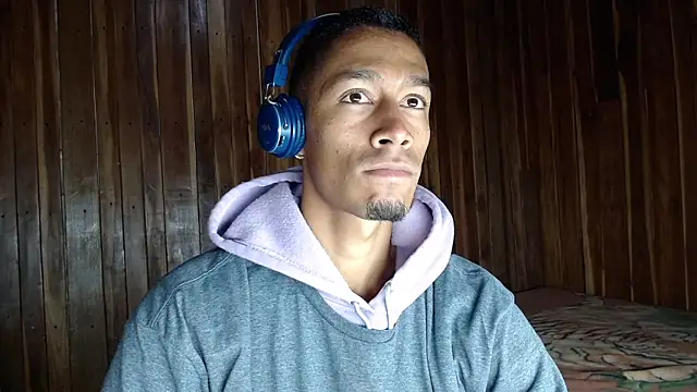 DEMARCOUS NM online show from November 14, 2025, 2:21 pm