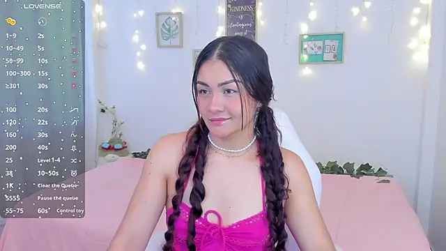 Snapshot of cute_baby5 chatting on January 31, 2025, 8:12 pm cute baby5 online show from January 31, 2025, 8:12 pm