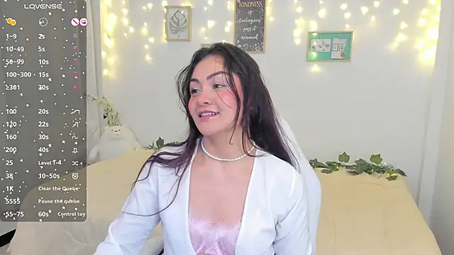 Snapshot of cute_baby5 chatting on January 4, 2025, 2:56 am cute baby5 online show from January 4, 2025, 2:56 am