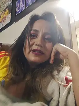 silvana queen07 online show from July 4, 2026, 1:12 am