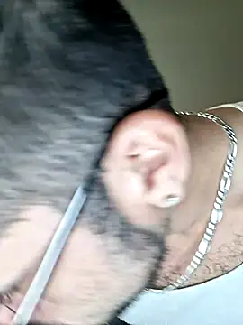 Zander823 online show from February 6, 2026, 8:43 am