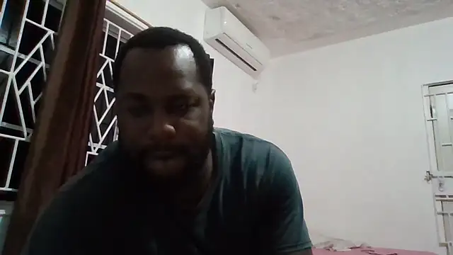 Bighood T online show from October 18, 2025, 1:40 am