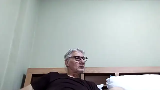 BIGUNCUTHARDCOCK online show from November 20, 2025, 12:06 pm