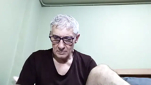 BIGUNCUTHARDCOCK online show from October 24, 2025, 1:37 am