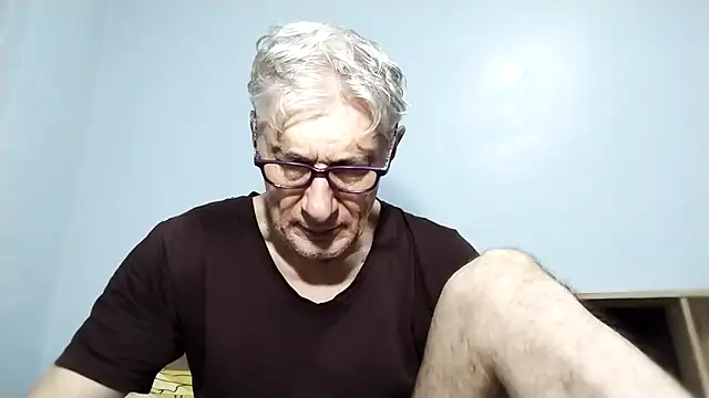 BIGUNCUTHARDCOCK online show from September 27, 2025, 1:23 am
