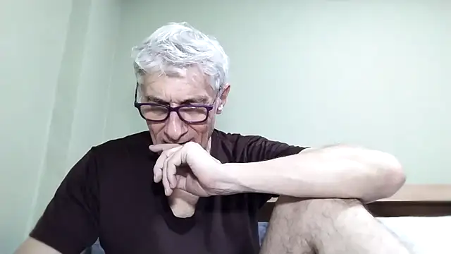 BIGUNCUTHARDCOCK online show from November 23, 2025, 1:54 pm