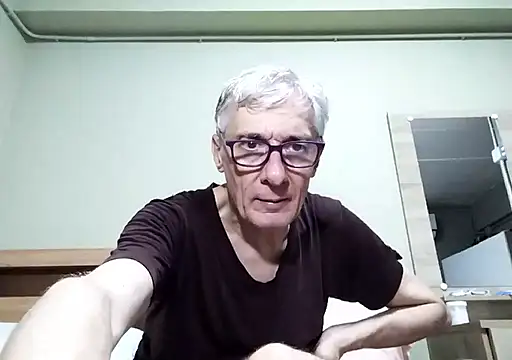 BIGUNCUTHARDCOCK online show from September 30, 2025, 1:28 pm