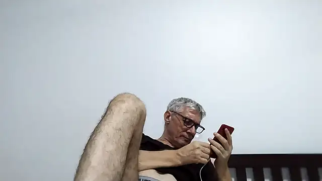 BIGUNCUTHARDCOCK online show from February 24, 2026, 2:29 pm