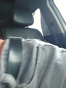 Snapshot of Misses-Cougar chatting on June 11, 2026, 5:59 am Misses-Cougar online show from June 11, 2026, 5:59 am