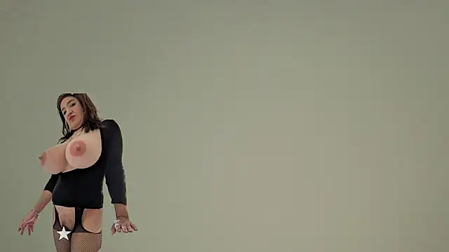 bigjuicybutt online show from March 2, 2025, 12:47 pm