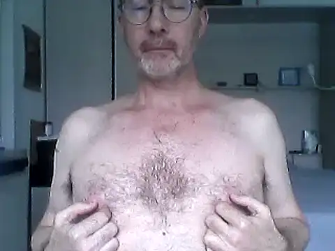 Snapshot of Lolodamour72 chatting on May 14, 2026, 2:58 pm Lolodamour72 online show from May 14, 2026, 2:58 pm