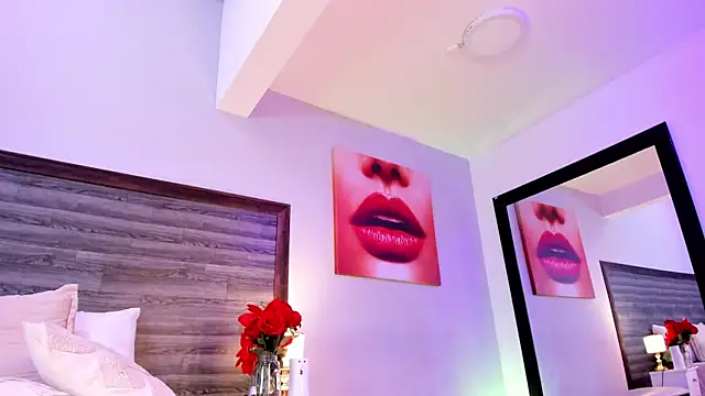 EmmaBakeer online show from March 17, 2025, 9:35 pm