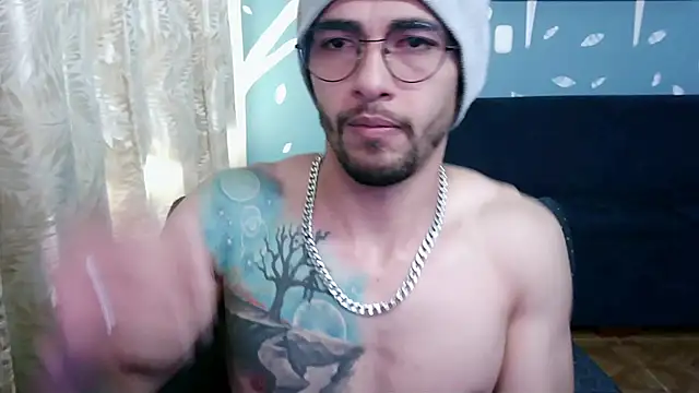 Snapshot of ponzothc chatting on October 8, 2025, 6:41 pm ponzothc online show from October 8, 2025, 6:41 pm