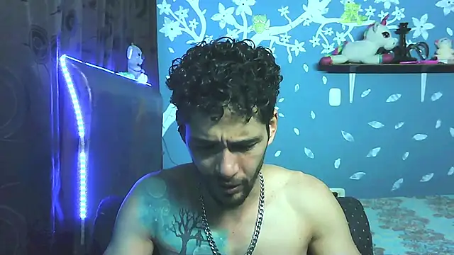 Snapshot of ponzothc chatting on April 3, 2026, 3:02 am ponzothc online show from April 3, 2026, 3:02 am