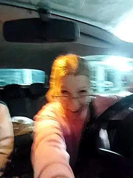 Snapshot of blondyruby chatting on February 26, 2026, 5:46 pm blondyruby online show from February 26, 2026, 5:46 pm