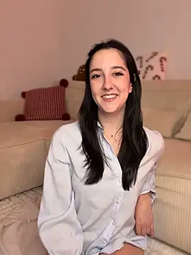  Juliette online show from March 26, 2026, 8:18 pm