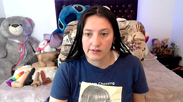 Snapshot of Lorenahot_06 chatting on February 13, 2026, 7:14 pm Lorenahot 06 online show from February 13, 2026, 7:14 pm