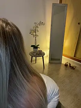 Snapshot of ChristyAdair chatting on February 16, 2025, 9:38 pm ChristyAdair online show from February 16, 2025, 9:38 pm