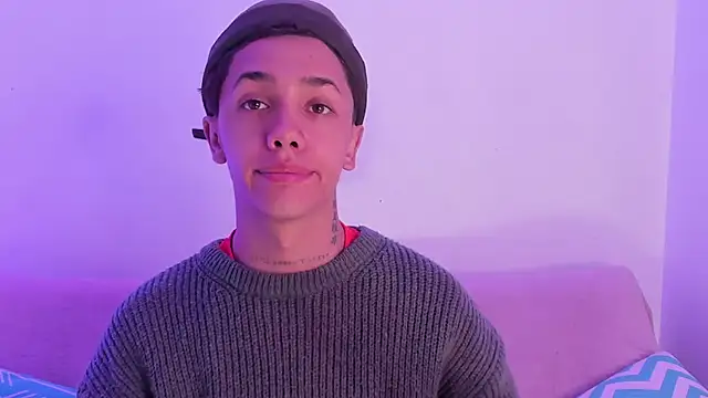 Tomy Rox online show from November 12, 2025, 8:56 pm