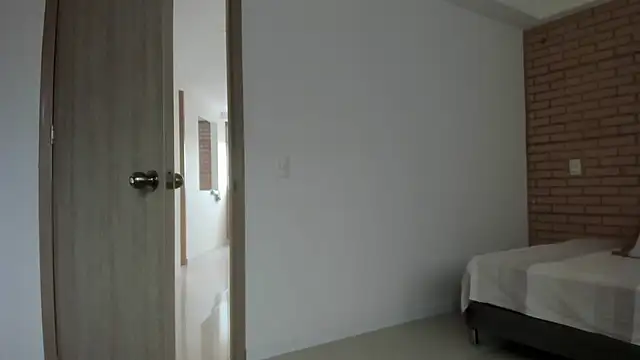 Vera Fernandez online show from March 6, 2026, 8:04 pm