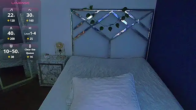 Snapshot of cattaleeyaa chatting on January 17, 2025, 3:01 am cattaleeyaa online show from January 17, 2025, 3:01 am