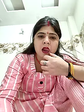 Husnpari20 online show from March 13, 2025, 5:00 am