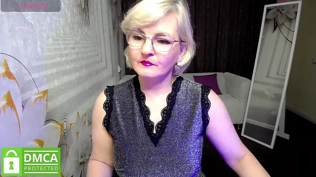 BlondeBrilliant7 online show from December 18, 2024, 11:56 am
