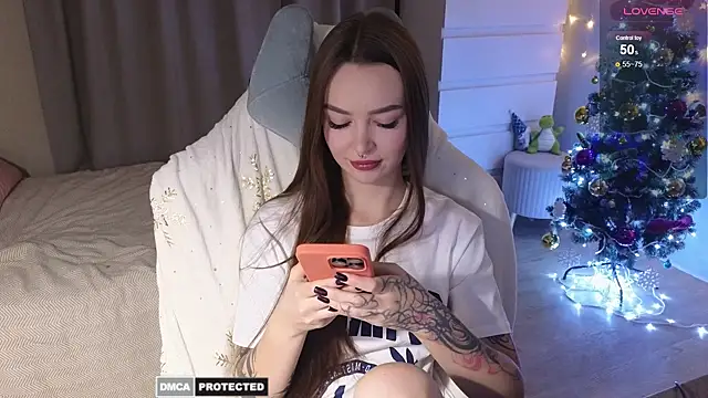 kate leoo online show from December 28, 2024, 3:37 pm