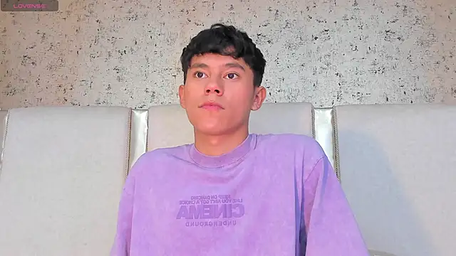 Angel esteban fx online show from February 27, 2025, 3:40 am