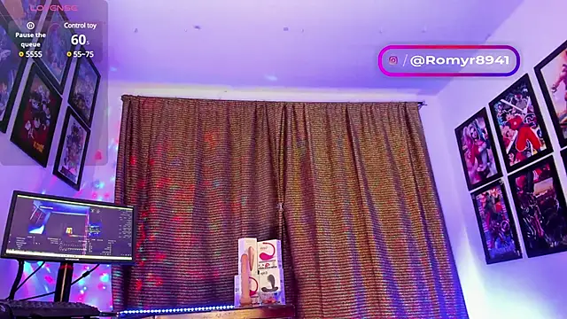 Romynahotx online show from January 12, 2025, 3:49 am