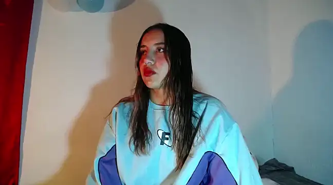 Snapshot of Steph_x chatting on January 3, 2025, 10:51 pm Steph x online show from January 3, 2025, 10:51 pm