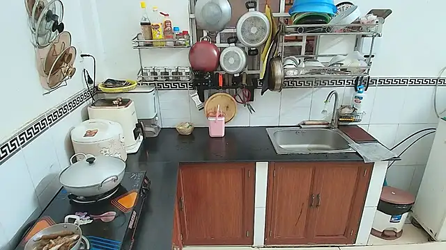 Babysex-2k online show from November 19, 2025, 2:33 am