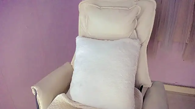 Snapshot of __18Angel__ chatting on November 15, 2025, 7:29 pm 18Angel online show from November 15, 2025, 7:29 pm