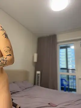 Snapshot of NewLale chatting on December 18, 2025, 3:22 am NewLale online show from December 18, 2025, 3:22 am