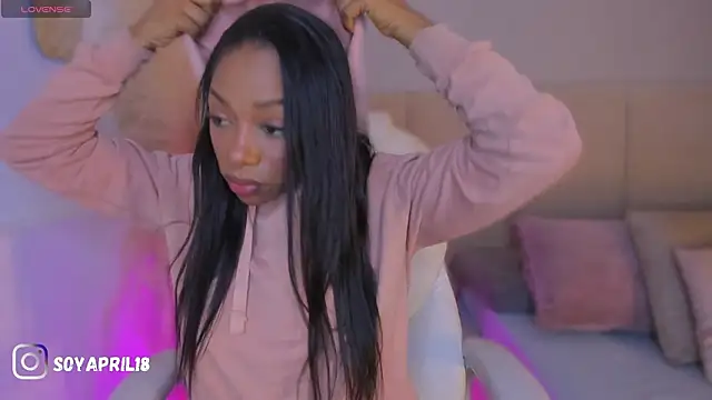 aprilebony  online show from March 6, 2026, 10:54 am